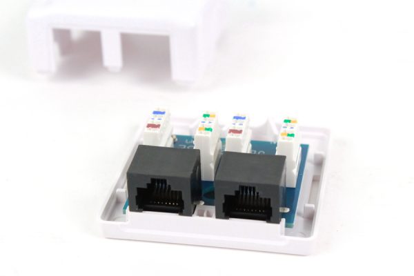 038-355WH-2-Port-Surface-Mount-Box-with-CAT5E-Jack-Universal-White-back